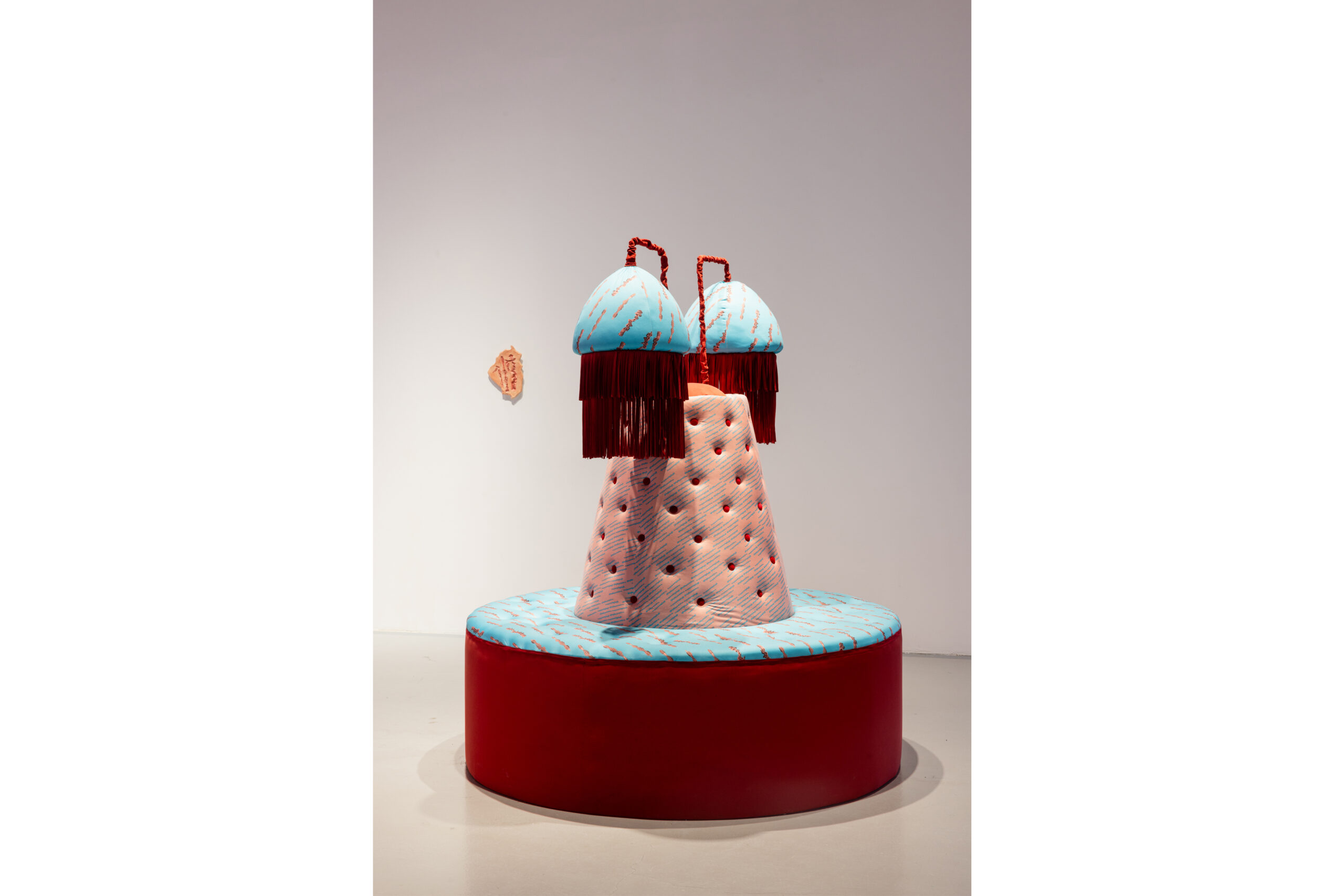 display_island_horizontal_1